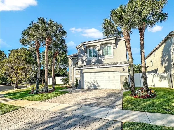 1462 Running Oak Ct, Royal Palm Beach, FL 33411