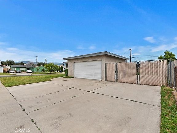 5th image of 333 S Pampas Ave