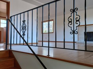 11542 NE Fremont St, Portland, OR