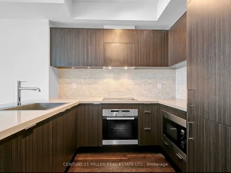 21 Widmer St #3101 — Photo 10