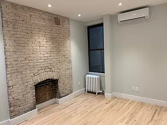 Rented by Flatiron Real Estate Advisors LLC