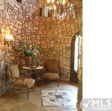 5th image of 25759 Oak Meadow Dr