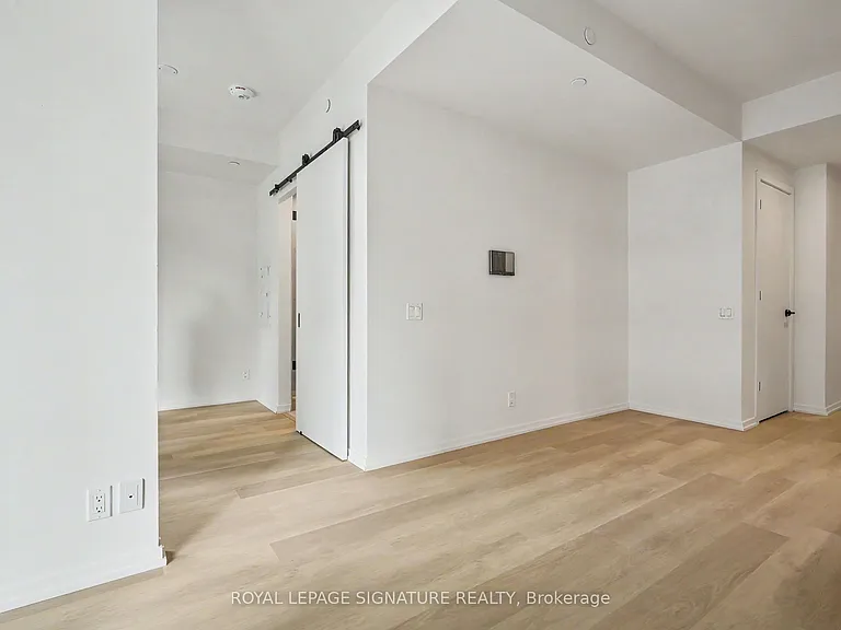 109 Erskine Ave #1111 — Photo 13
