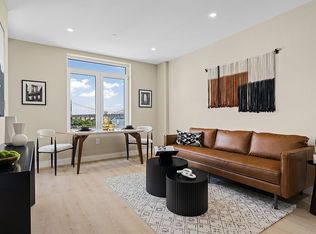 26-15 4th St #12B, Astoria, NY