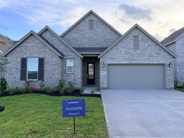 8022 Serene Meadow Ln, Richmond, TX 77469