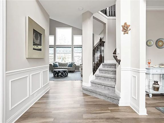 5th image of 680 Ridge Gate Dr