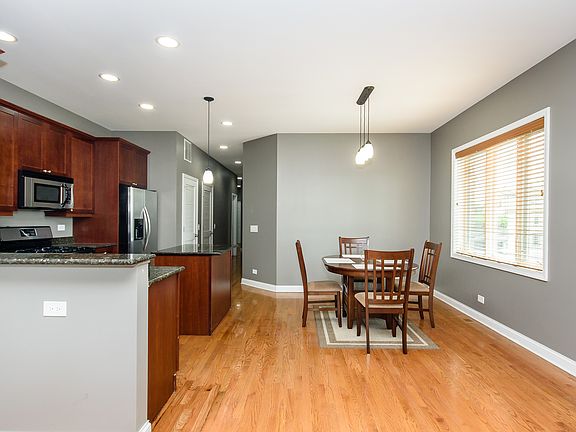 4th image of 5618 W Lawrence Ave APT 2E