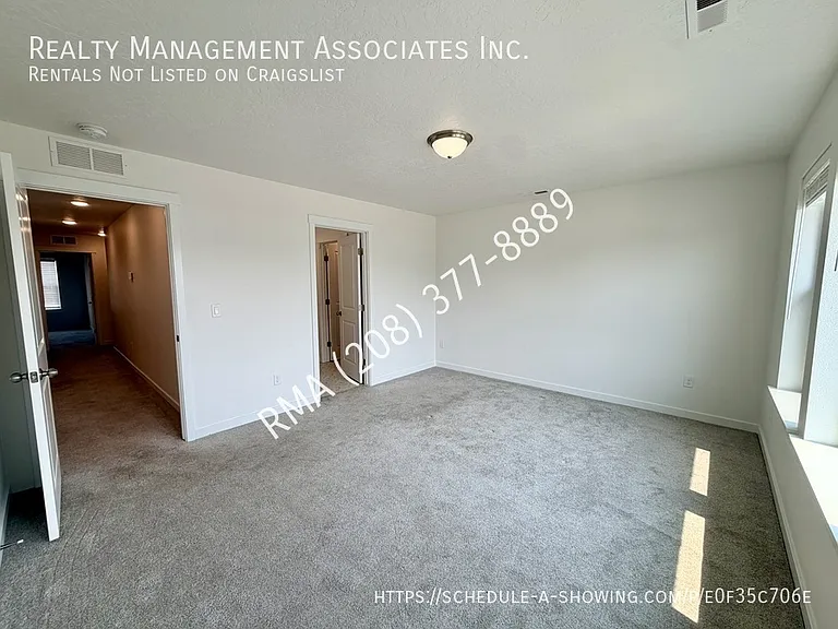 4719 W Santa Fe Ln — Photo 8