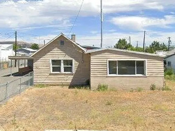 603 N 20th Ave, Yakima, WA 98902