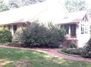 160 Turn Again Rd, Tryon, NC 28782