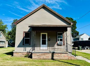 52 Iona Ave, Muskegon, MI 49442