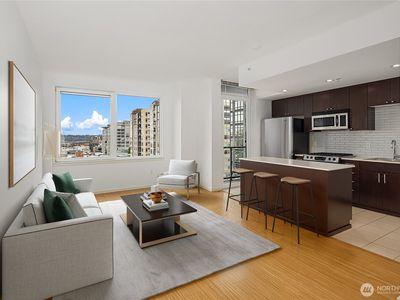 76 Cedar Street #1203, Seattle, WA, 98121