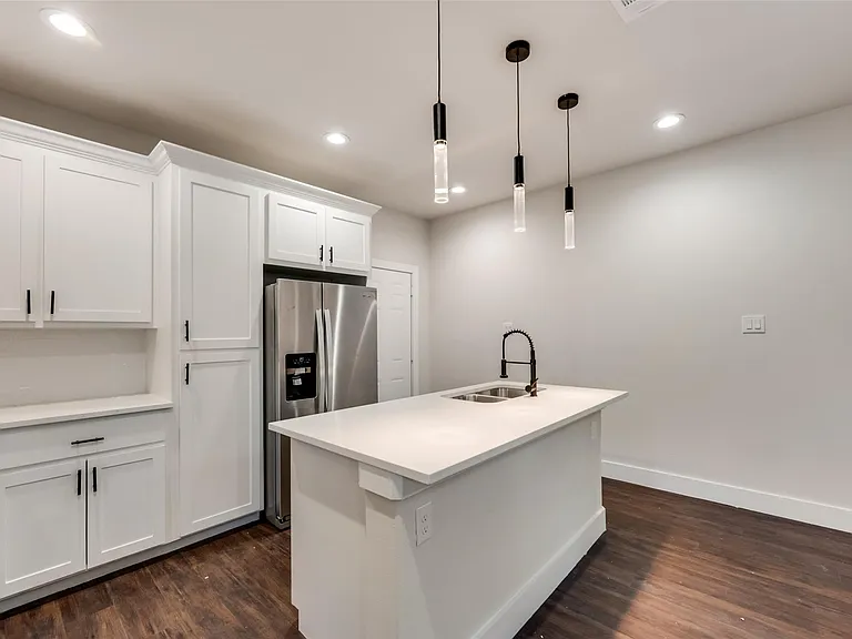 4024 Colonial Ave — Photo 11