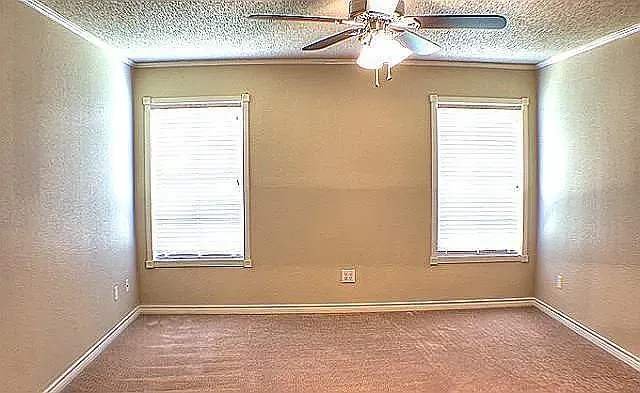 4205 Iris Ave — Photo 8
