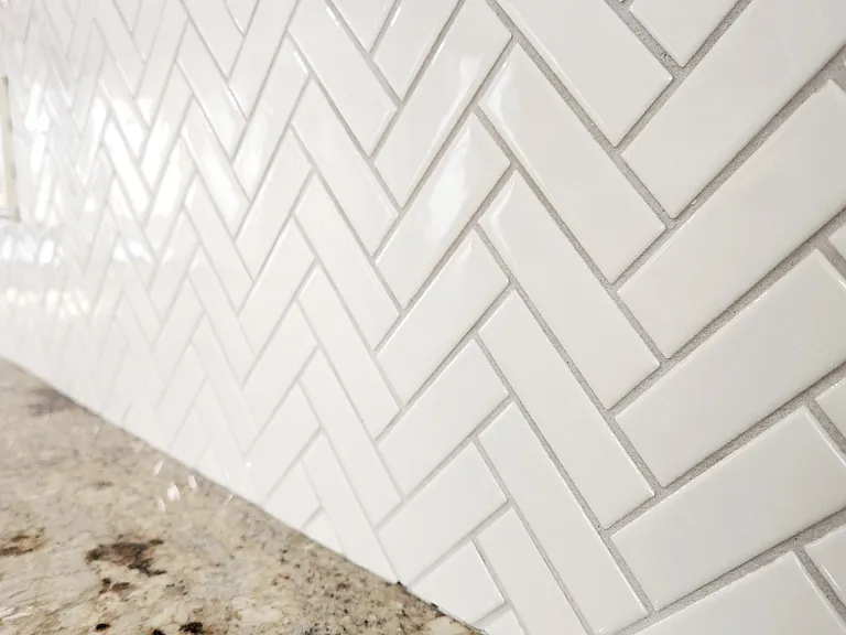 close up of backsplash/granite countertop