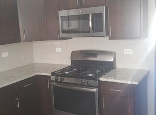 557 Dempster St APT 1S, Mount Prospect, IL 60056