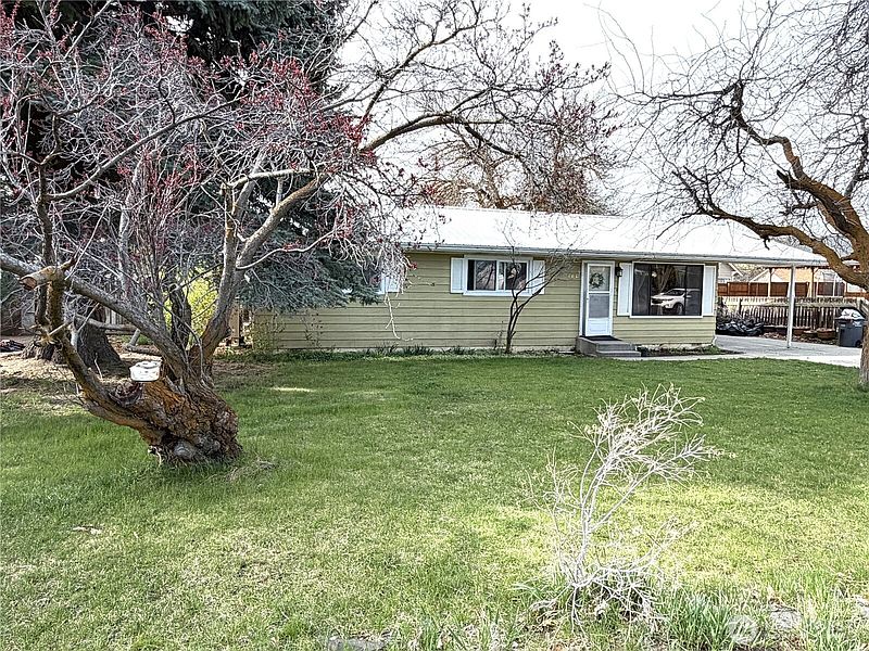 2nd image of 104 W First Street