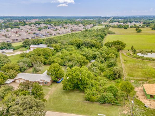 Home for Sale in Arlington TX