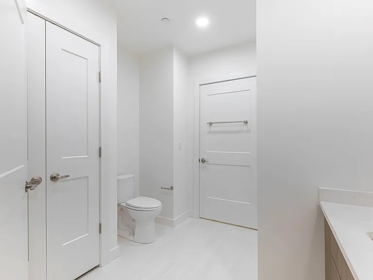 02 Harbor - Apt 502