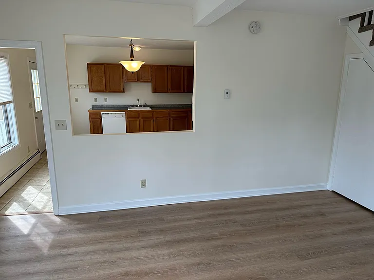 141 Beach St #1 — Photo 6