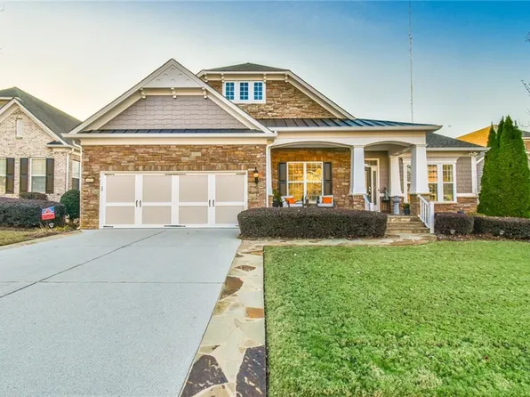 6417 Hickory Springs Cir, Hoschton, GA 30548