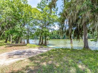 201 Ferguson Dr, Cleveland, TX 77327