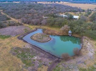 4585 S Riverdale Ln, Goliad, TX 77963