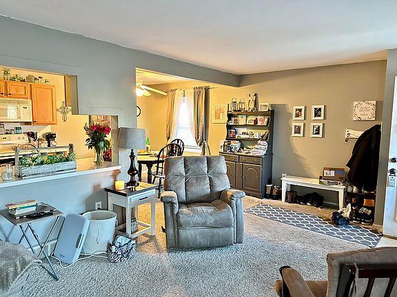5th image of 9446 N Parkwood Dr #13D