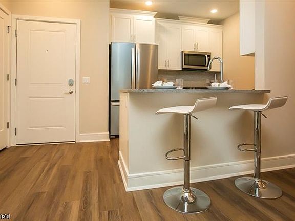 4th image of 74 Passaic Ave #105