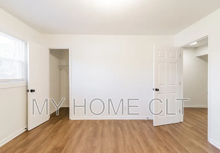 929 Cantwell St #2 — Photo 12