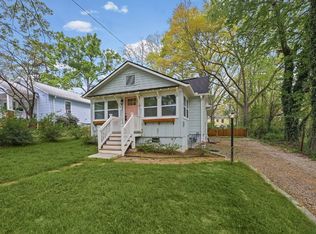 441 Oak Dr, Hapeville, GA