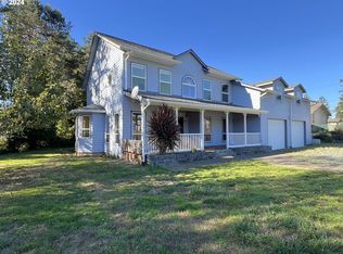 500 21st St, Myrtle Point, OR 97458