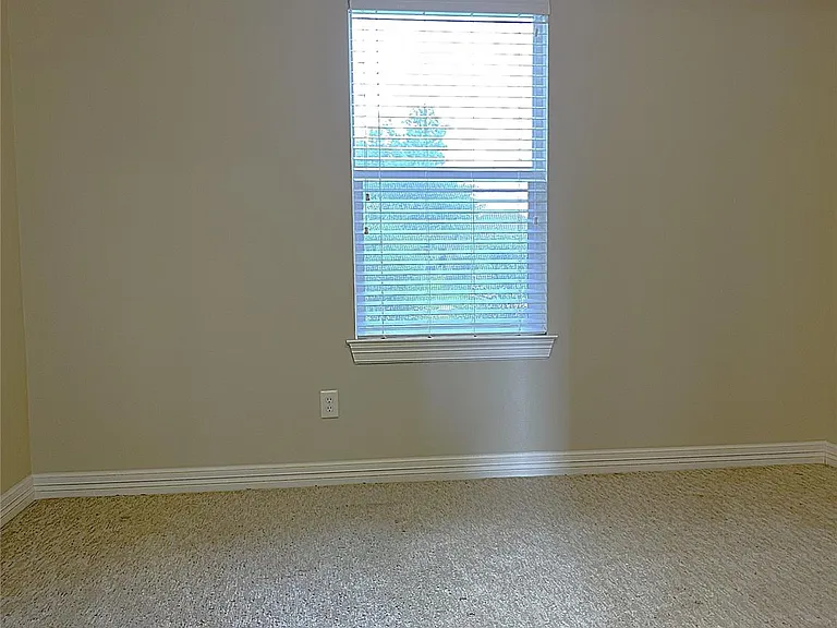 9723 Highland Pointe Dr — Photo 26