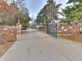 8304 S Anderson Rd, Oklahoma City, OK 73150