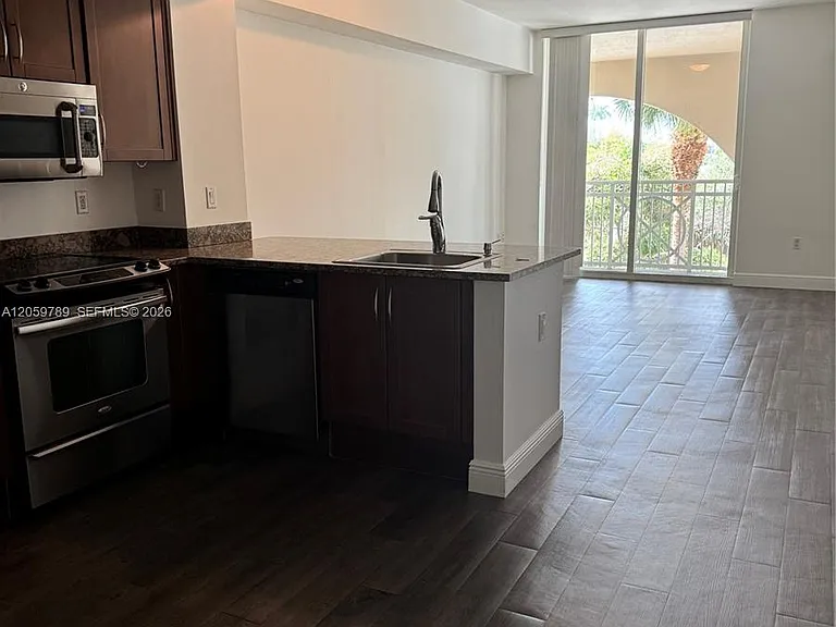 400 N Federal Hwy #214S — Photo 7