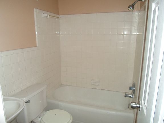 3rd image of 197 38th Ave SE