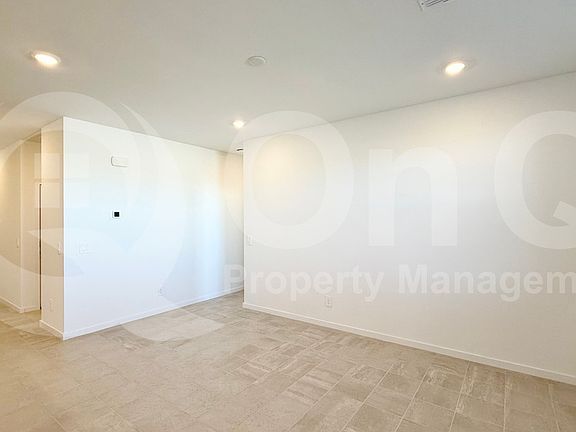 5th image of 2530 Fortana Dr