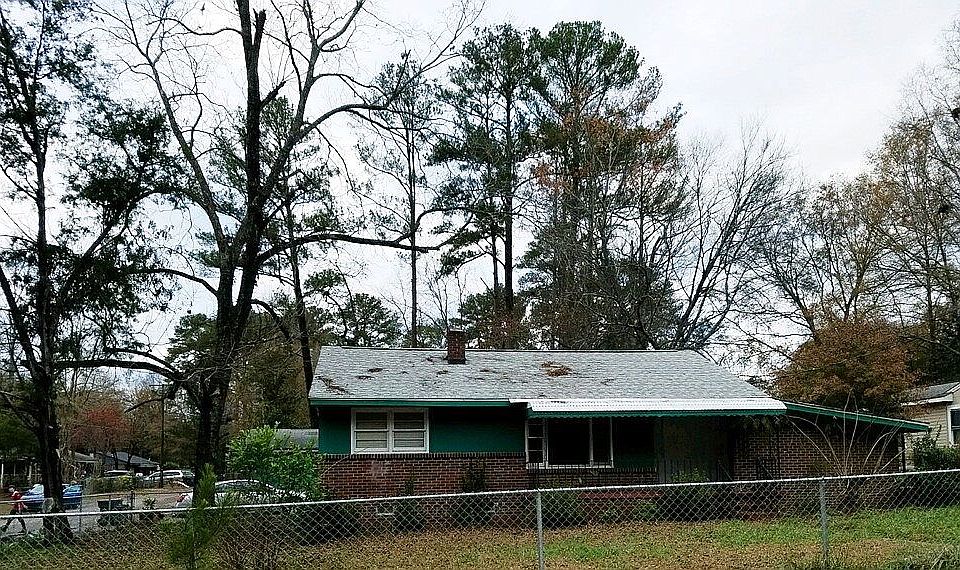 Roof less then 5 years old