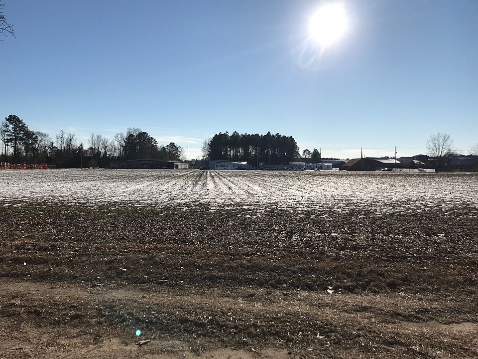 1st image of 812 W Bobo Newsom Hwy