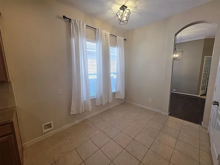 2954 Smokey Forest Ln — Photo 8