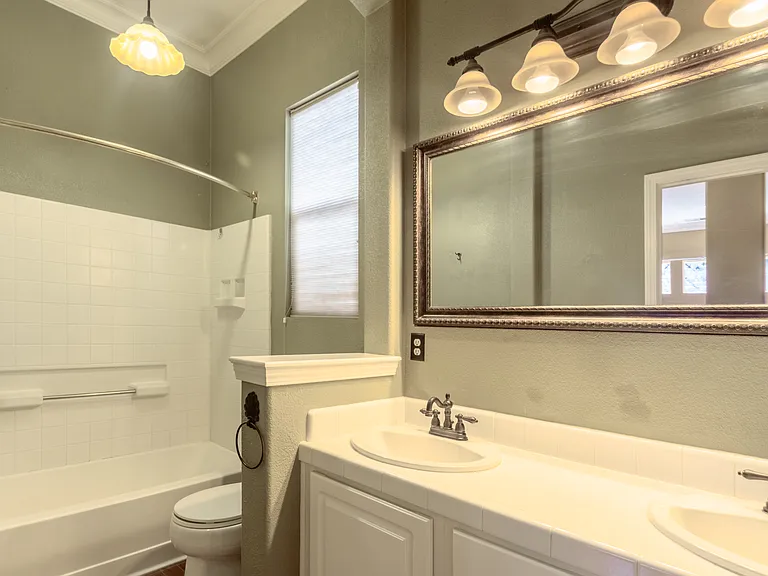 10231 Wolf Ridge Way — Photo 7