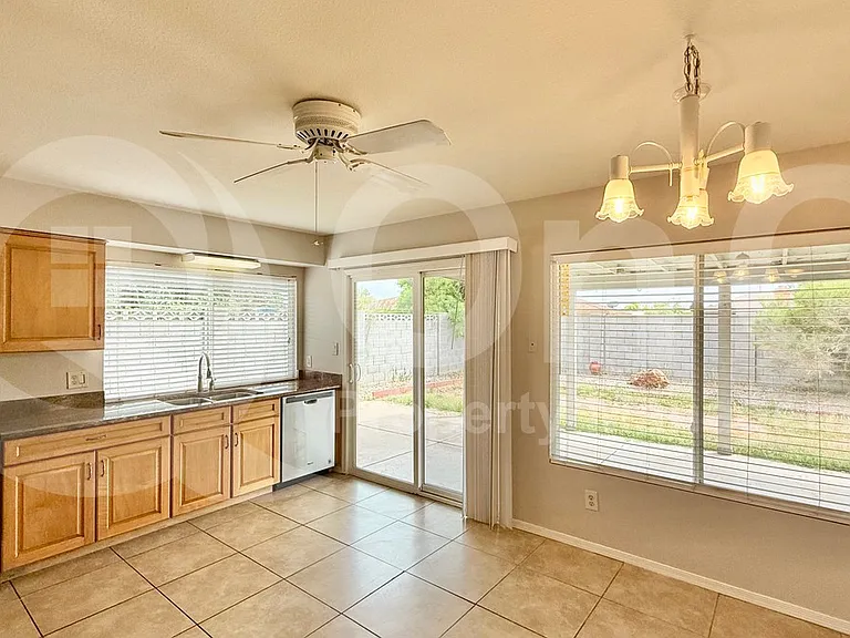 5625 W Campo Bello Dr — Photo 19