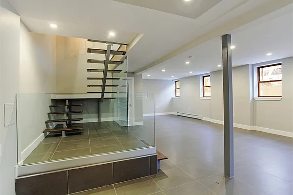 Rented by Compass | media 17