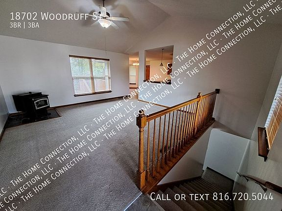 4th image of 18702 Woodruff St