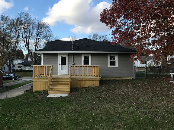 4th image of 487 Beechwood Dr