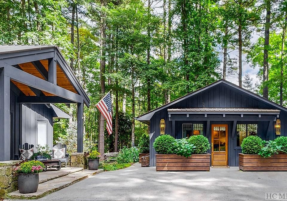 676 Stillmont Cir Cashiers, NC, 28717 Apartments for Rent Zillow