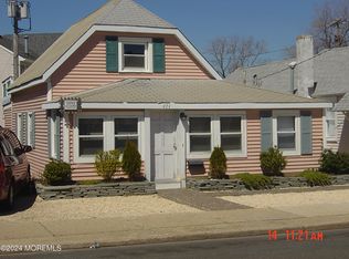 421 1st Ave, Manasquan, NJ 08736