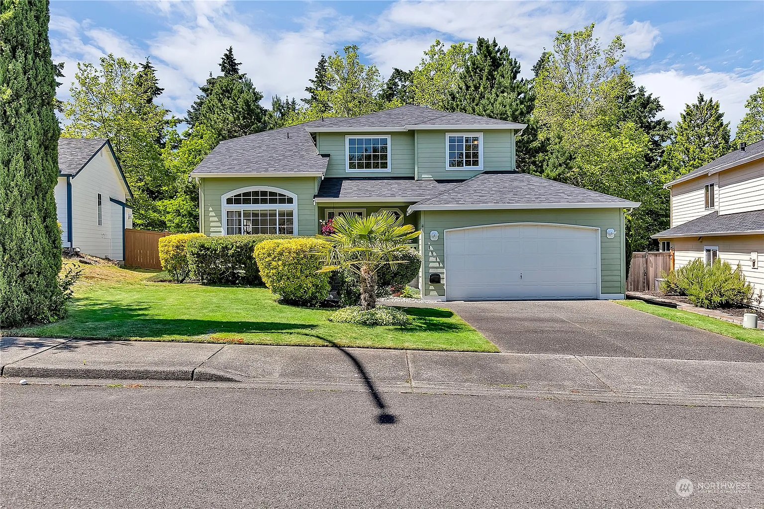 1517 55th Court SE photo 1