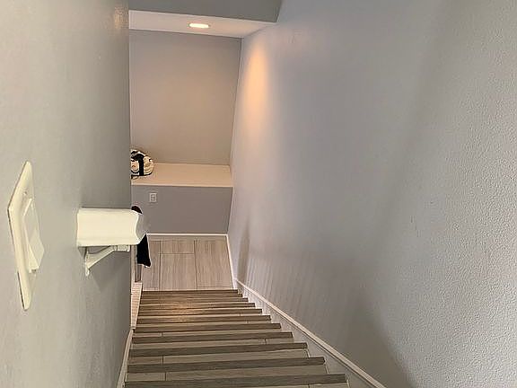 3rd image of 28397 Bruning St
