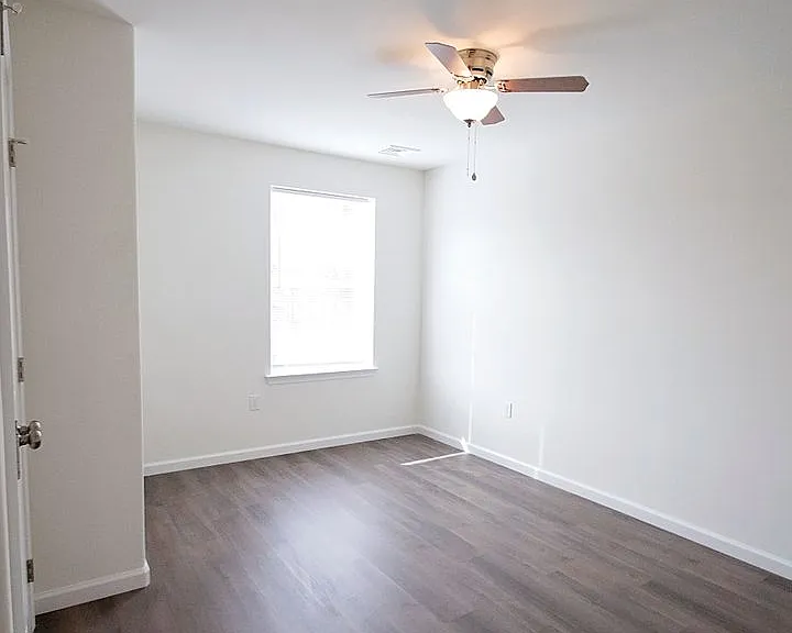 Apartments On Main — Photo 86